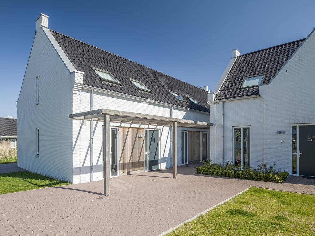 4-person farmhouse residence - Comfort 4C on Landal Strand ...