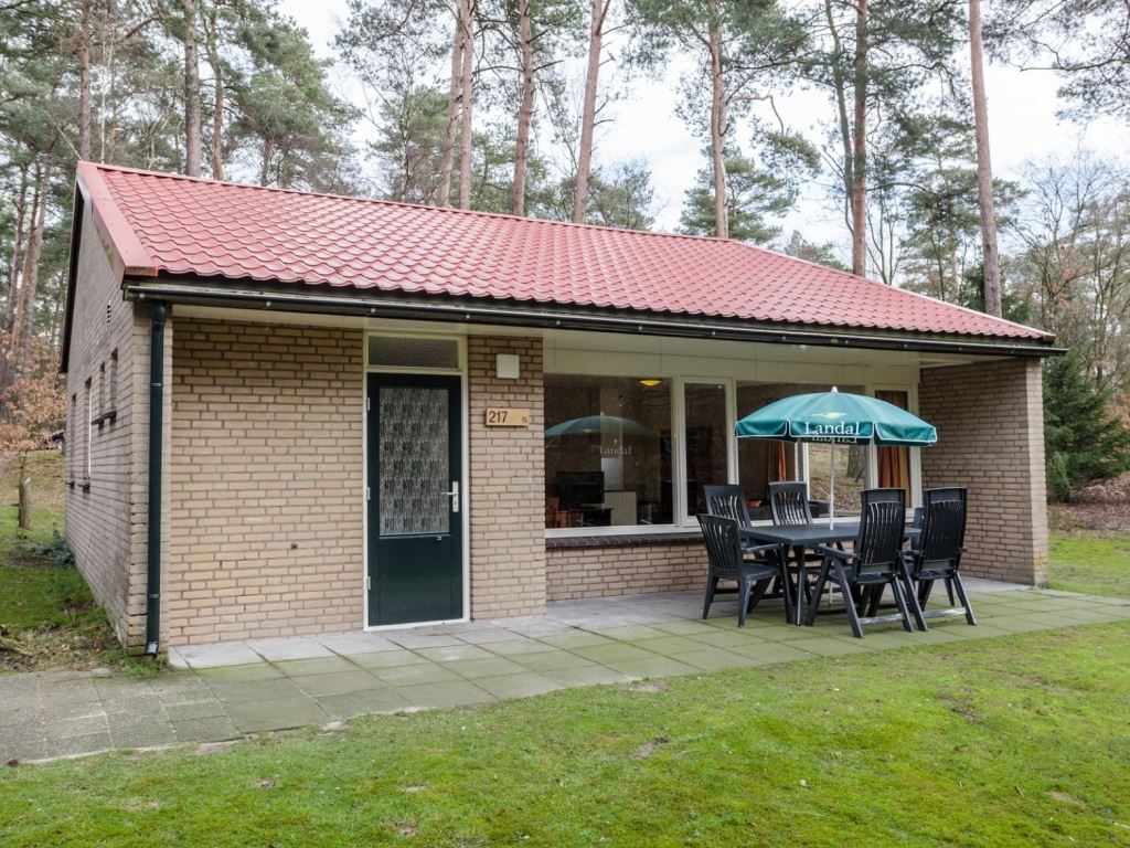 6-persoons bungalow in Diessen-Baarschot - Noord-Brabant, Nederland foto 8262303