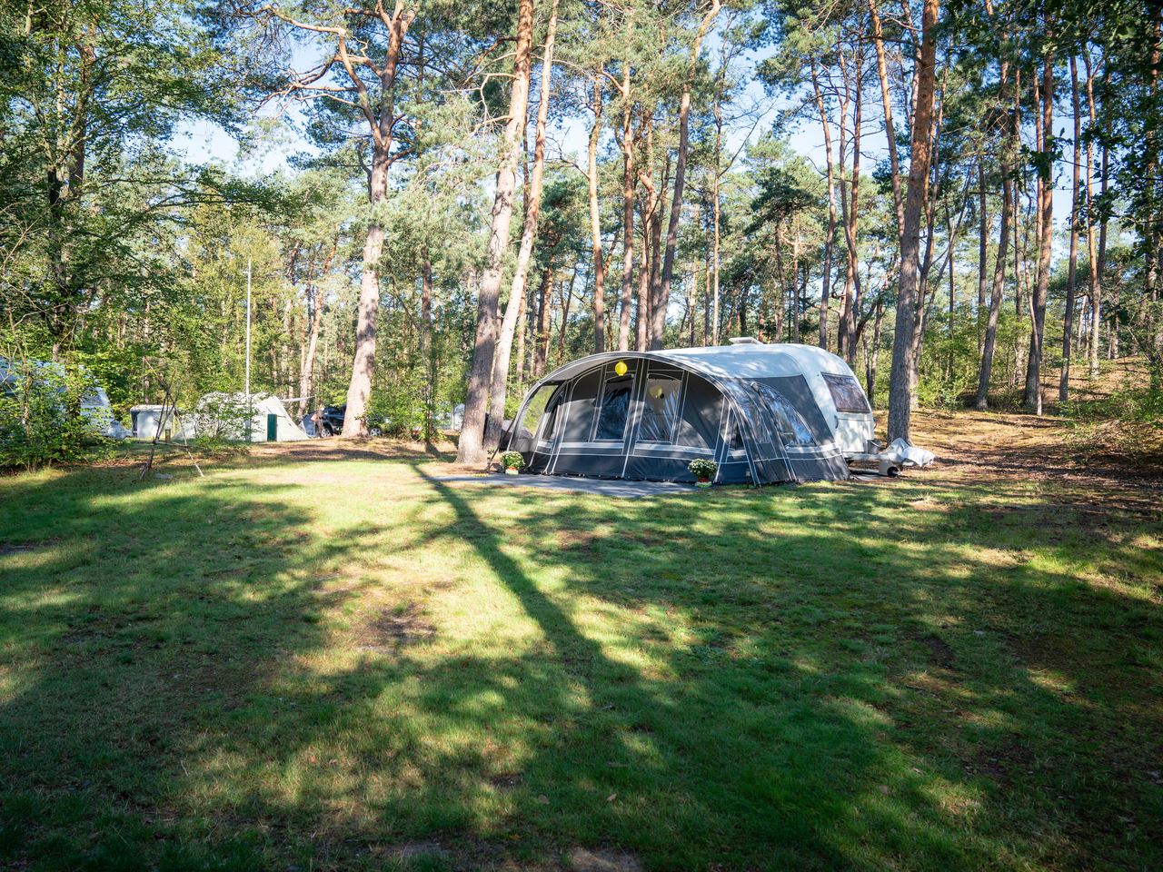Comfort campingplaats in Eerbeek - Gelderland, Nederland foto 8262256