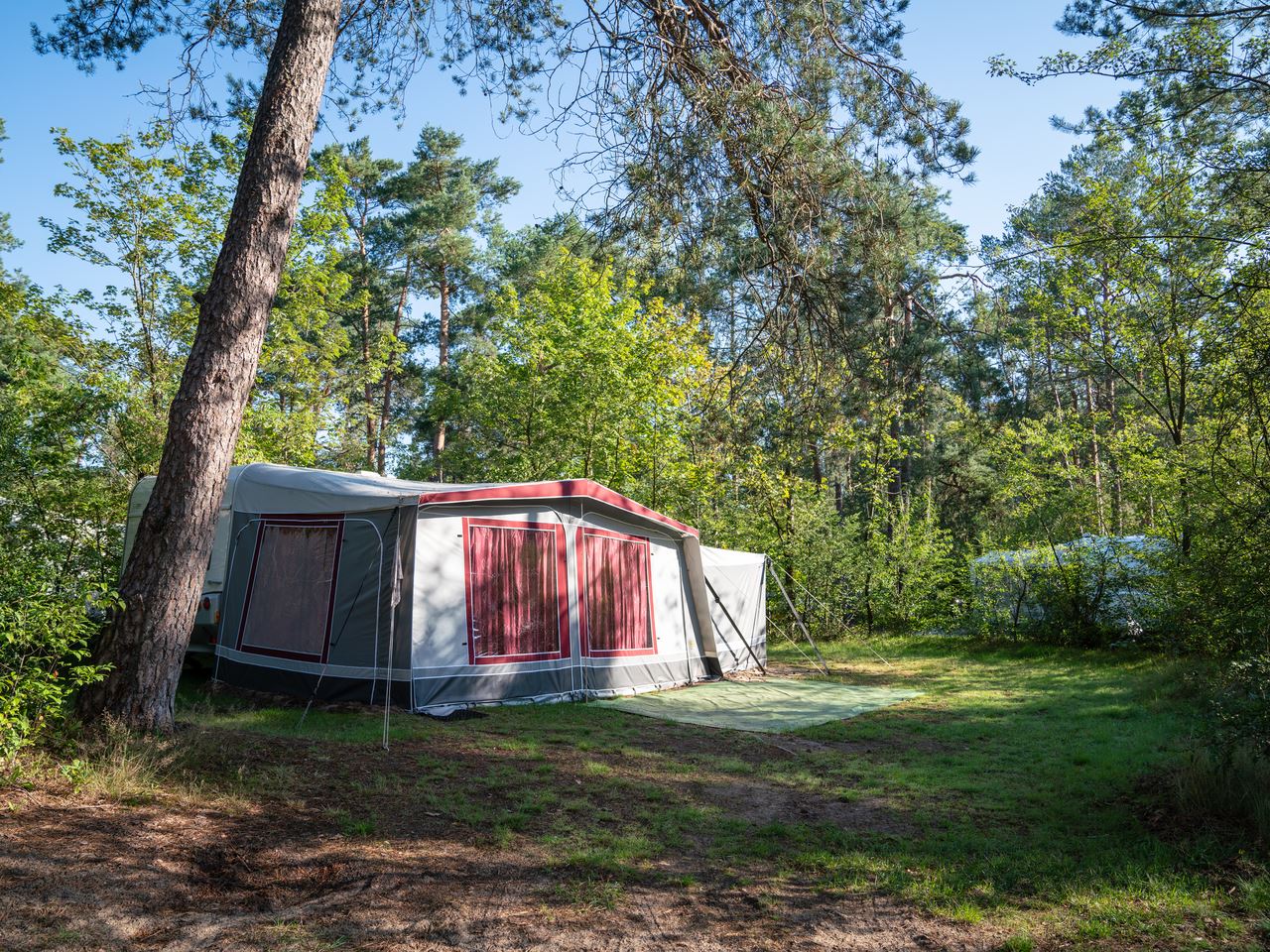 Comfort campingplaats — foto 8