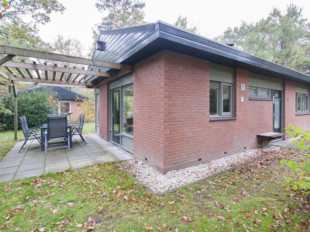 6-persoons bungalow in Putten - Gelderland, Nederland foto 8262722