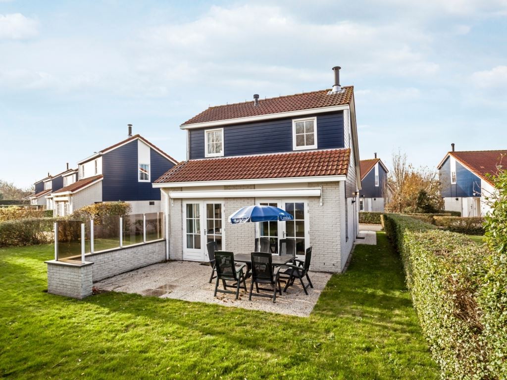 4-persoons villa in Burgh-Haamstede - Zeeland, Nederland foto 8263068