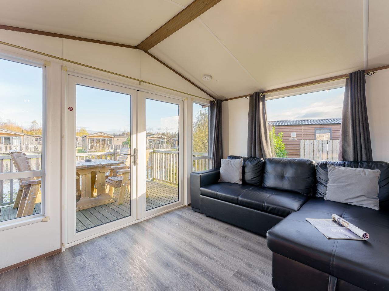4-persoons chalet - Spruce Waterside Spa (Pet) — foto 10